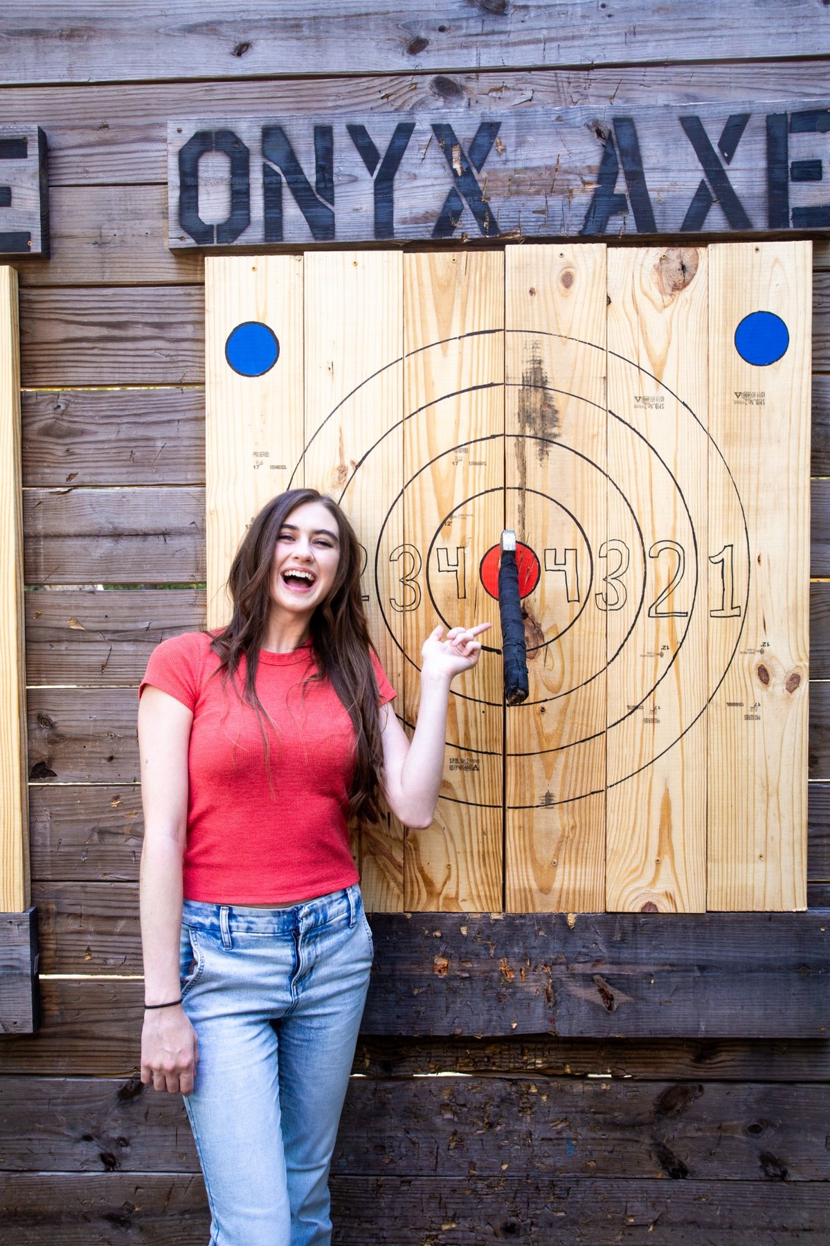 Onyx Axe throwing